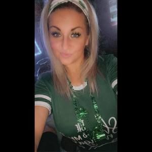 Meet your Posher, Ellie